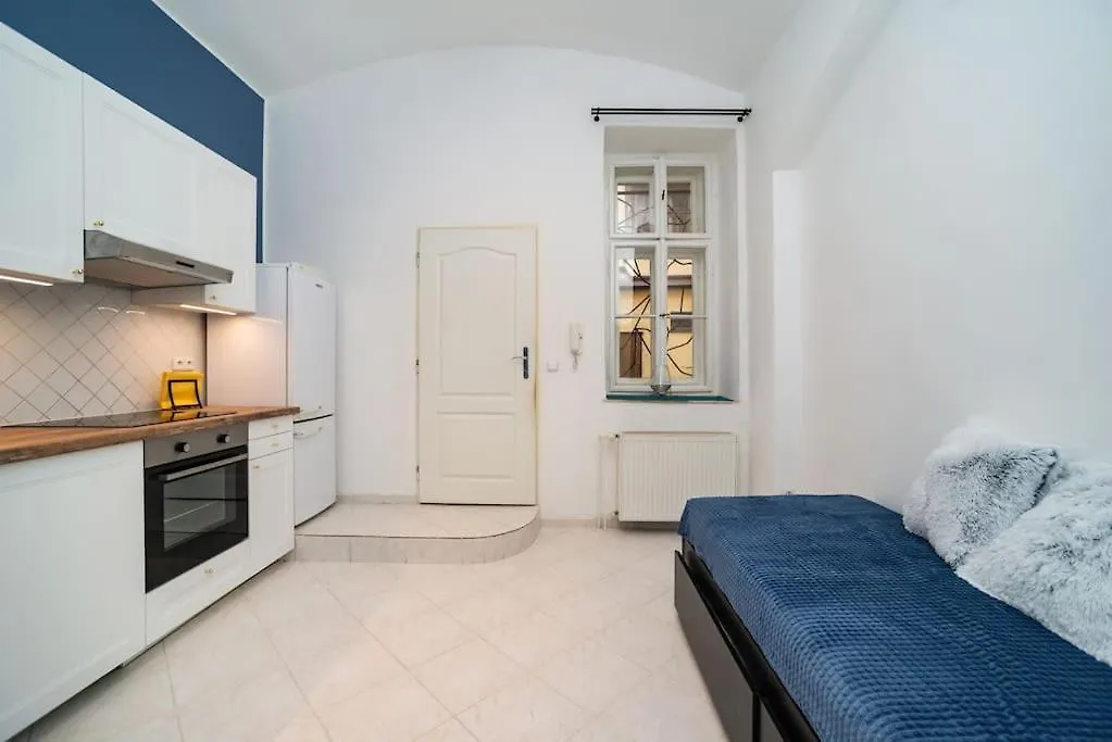 Apartamento Cosy, Retro-Styled Flat In Beautiful Zizkov Praga
